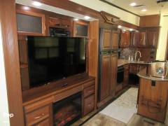 2013 CrossRoads Redwood 40KB, $ 50,000