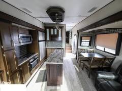 2020 Forest River Crusader 381MBH, $ 33,500