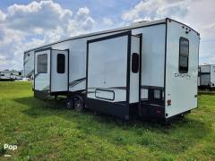 2022 Forest River Cardinal 403FKLE, $ 54,900