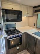 2022 Forest River Cardinal 403FKLE, $ 54,900
