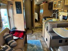 2017 Thor Motor Coach Chateau 31W, $ 54,900