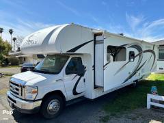 2017 Thor Motor Coach Chateau 31W, $ 54,900
