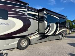 2017 Thor Motor Coach Venetian G36, $ 124,000