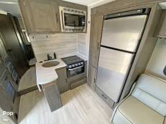 2022 Coachmen Leprechaun Premier 260DS, $ 79,999