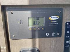 2022 Coachmen Leprechaun Premier 260DS, $ 79,999