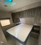 2018 Highland Ridge Open Range Ultra Lite 2410RL, $ 17,000