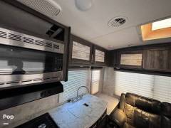 2018 Highland Ridge Open Range Ultra Lite 2410RL, $ 17,000