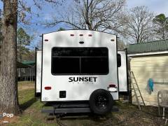 2022 CrossRoads Sunset Trail 330SI, $ 44,450