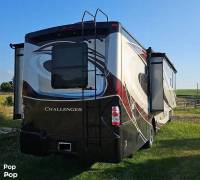 2017 Thor Motor Coach Challenger 37YT, $ 75,995