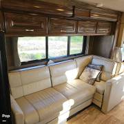 2017 Thor Motor Coach Challenger 37YT, $ 75,995