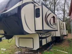 2015 Keystone Alpine 3536 RE, $ 37,500