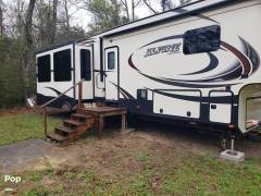 2015 Keystone Alpine 3536 RE, $ 37,500
