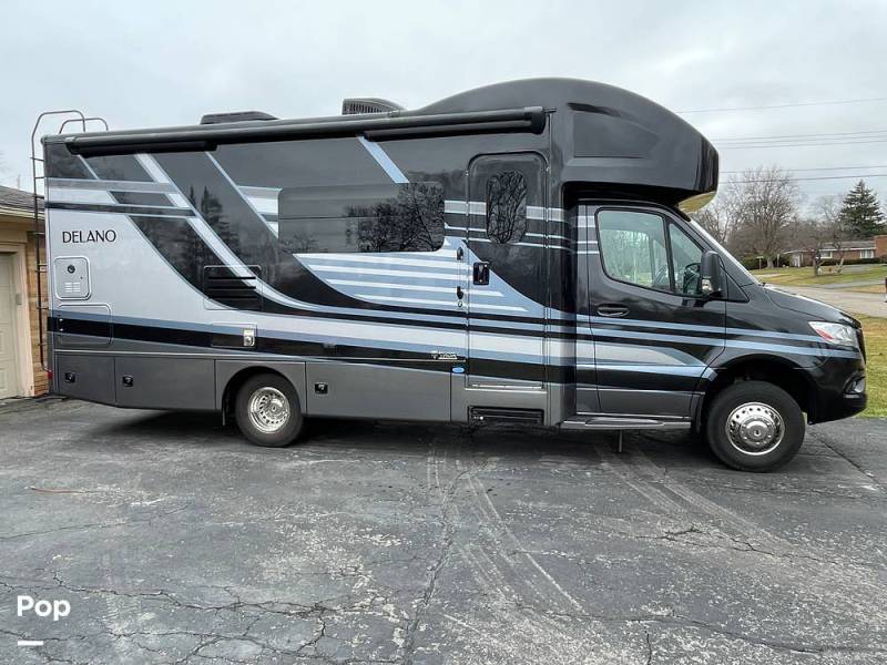 2021 Thor Motor Coach Delano 24FB, $ 130,000