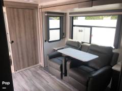 2022 Winnebago Voyage 2427RB, $ 31,400