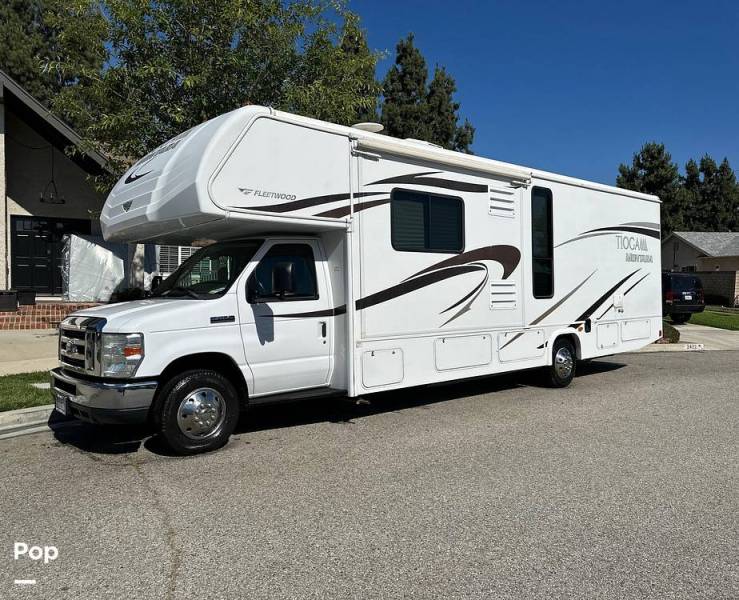 2014 Fleetwood Montara 31M, $ 50,000