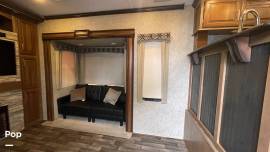 2016 Keystone Montana 3820FK, $ 42,500