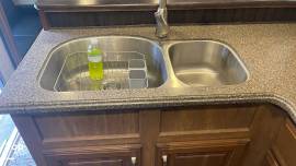 2016 Keystone Montana 3820FK, $ 42,500
