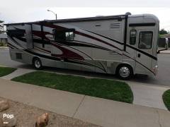 2010 Winnebago Journey 40L, $ 89,995