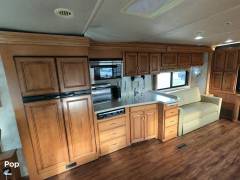2010 Winnebago Journey 40L, $ 89,995