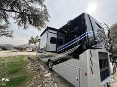 2022 Thor Motor Coach Aria 4000, $ 265,000