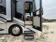 2022 Thor Motor Coach Aria 4000, $ 265,000