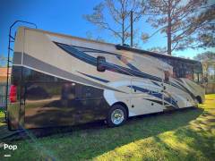 2022 Thor Motor Coach Miramar 34.6, $ 143,000