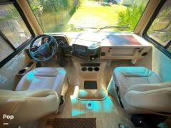 2022 Thor Motor Coach Miramar 34.6, $ 143,000