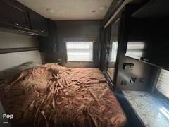 2020 Thor Industries Freedom Traveler 30A, $ 59,900