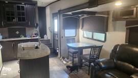 2018 KZ Durango 325RLT, $ 43,500