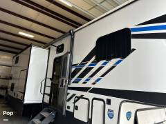 2022 Keystone Fuzion 428, $ 94,500