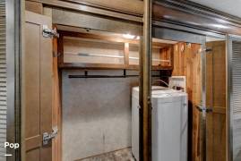 2015 CrossRoads Carriage 40RL, $ 40,000