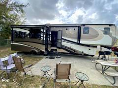 2015 CrossRoads Carriage 40RL, $ 40,000