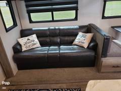 2021 Cherokee Alpha Wolf 33BHL, $ 40,000
