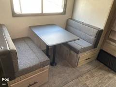 2021 Cherokee Alpha Wolf 33BHL, $ 40,000