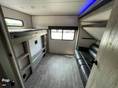 2021 Cherokee Alpha Wolf 33BHL, $ 40,000