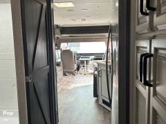 2022 Entegra Vision XL 34G, $ 131,900