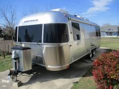 2018 Airstream International Signature 27FB, $ 54,995