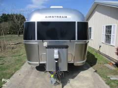 2018 Airstream International Signature 27FB, $ 54,995