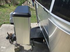 2018 Airstream International Signature 27FB, $ 54,995