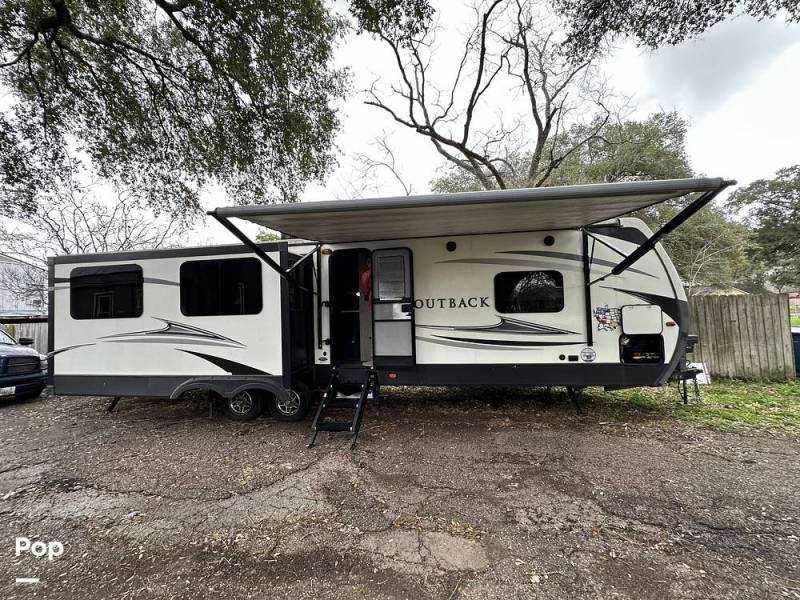 2019 Keystone Outback 328RL, $ 30,900