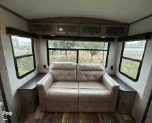 2019 Keystone Outback 328RL, $ 30,900