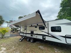 2022 Jayco Jay Feather 25RB Arctic Edition, $ 34,000