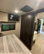 2022 Jayco Jay Feather 25RB Arctic Edition, $ 34,000