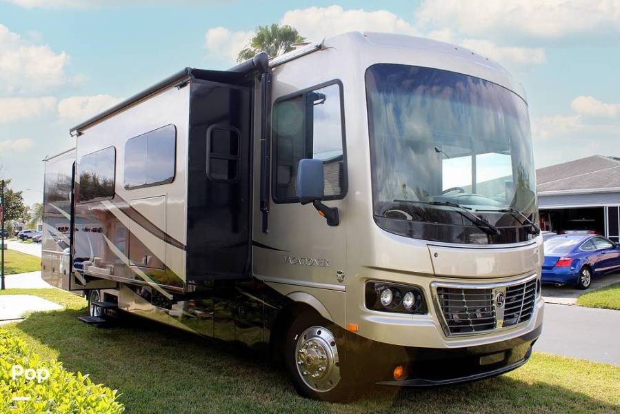 2015 Holiday Rambler Vacationer 36DBT, $ 75,000