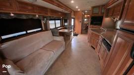 2015 Holiday Rambler Vacationer 36DBT, $ 75,000