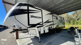 2018 Grand Design Momentum 351M, $ 57,500