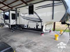 2022 Vanleigh RV Vilano 390LK, $ 80,000