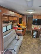2010 Gulf Stream Independence 8383, $ 56,000