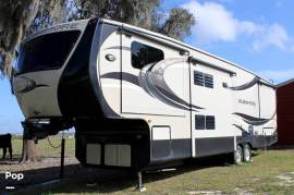 2014 CrossRoads Rushmore Lincoln, $ 26,000
