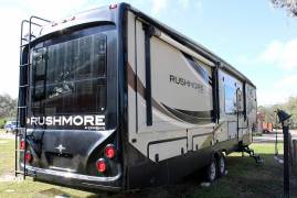 2014 CrossRoads Rushmore Lincoln, $ 26,000